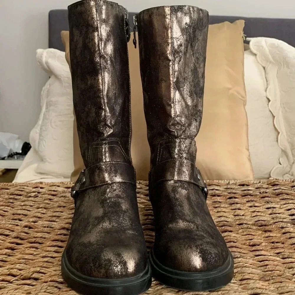 Vera  Wang Boots 8.5 EUC